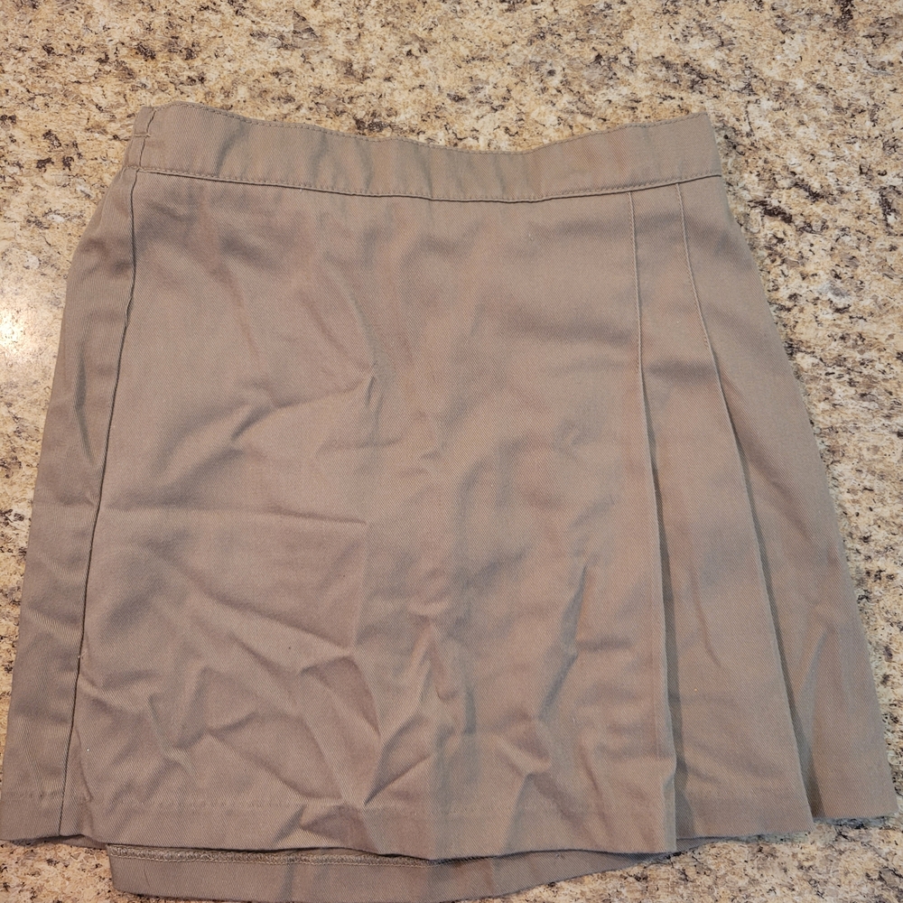 Austin Clothing Co Tan Pleated Uniform Skort